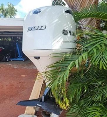 Used Yamaha 300 HP 4-Stroke Outboard Motor Engine